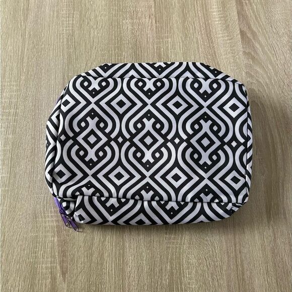 NWT … TOTE WORKS “Casserole” Carrier - Picture 2 of 3